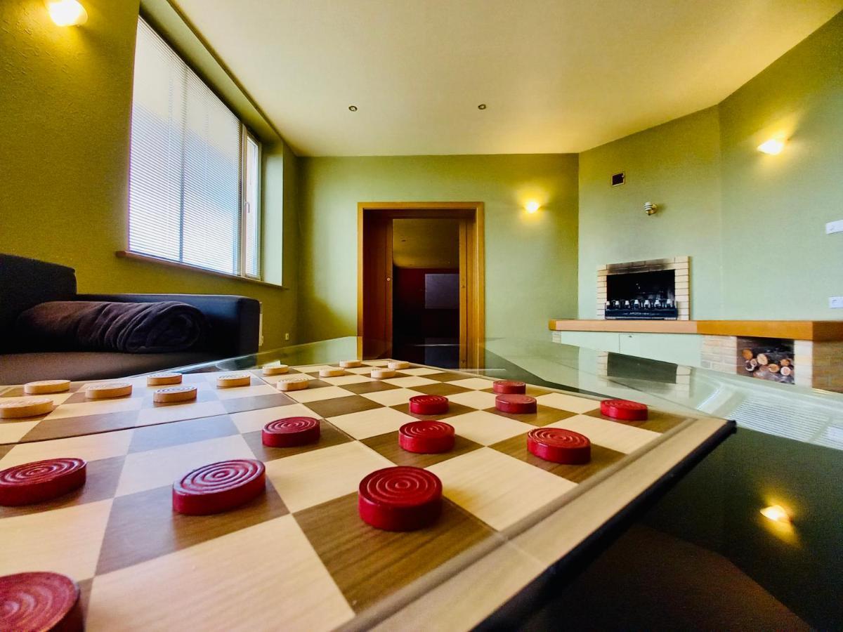 Aizpute Hostelis R27 מראה חיצוני תמונה